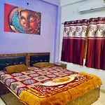Govind Bhila Paying Guest House